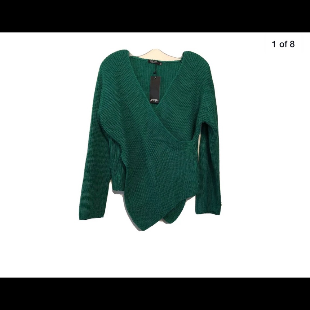 🎄Nasty Gal Cross Front Emerald Sweater Size M/L